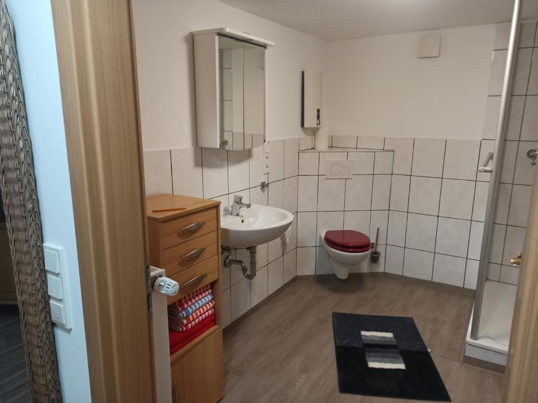 Neu Ferienwohnung Biesfeld-Altes Backhaus Kürten Exterior foto