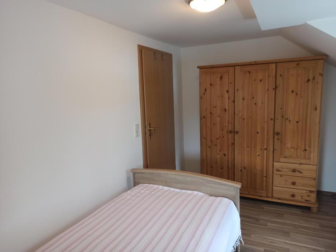 Neu Ferienwohnung Biesfeld-Altes Backhaus Kürten Exterior foto